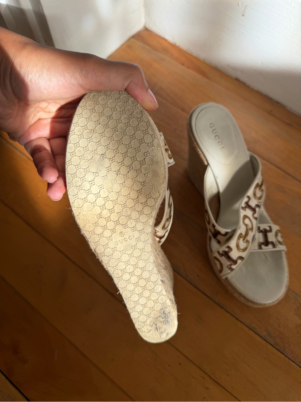 Vintage Gucci White Leather Espadrille Slide Sandals - Women's - Picture 2 of 4